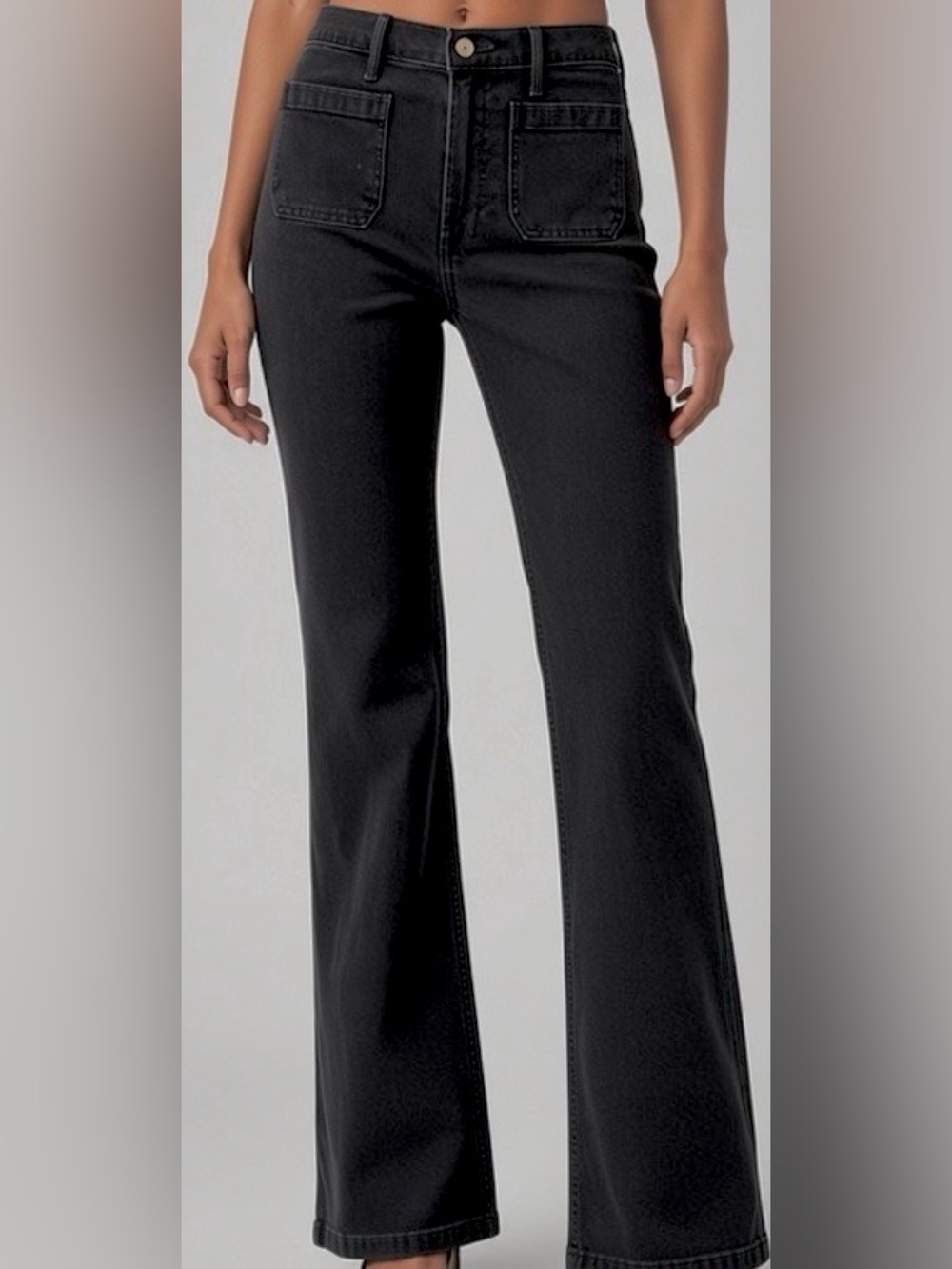 GAP Black 70’s Flare Front Patch Pocket Jeans: Size Petite 29 (8P)